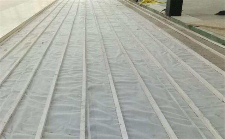 学校运动体育地板哪个品牌好？