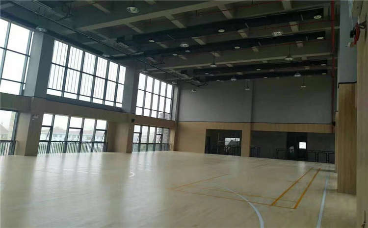 运动复合实木地板有什么缺点